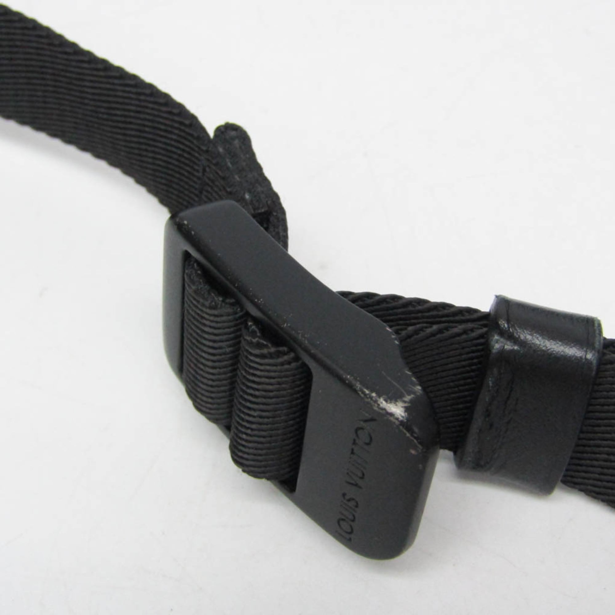Louis Vuitton Utility Messenger · Damier Graphite