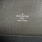 Louis Vuitton Neo Robusto 2 · Taiga