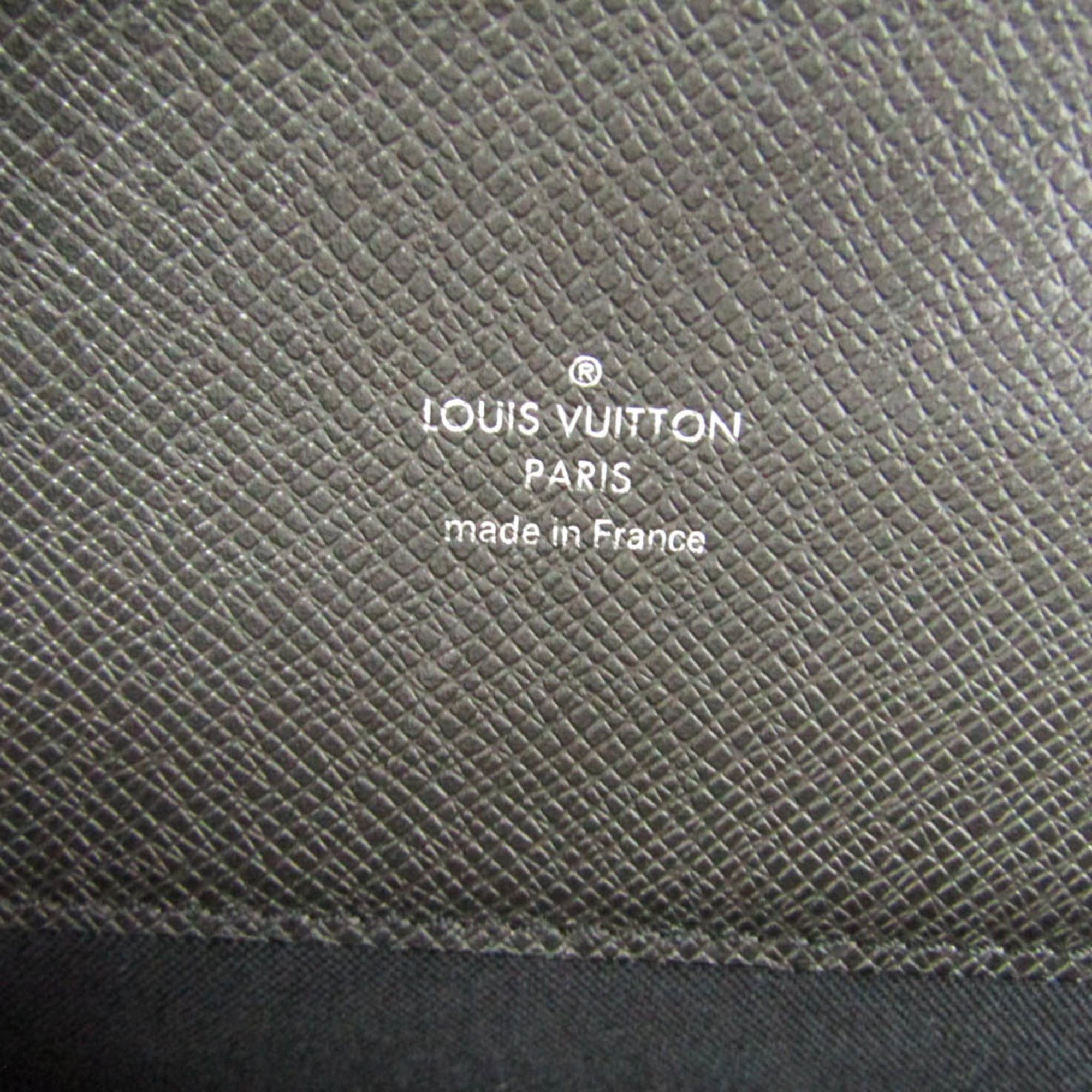 Louis Vuitton Neo Robusto 2 · Taiga