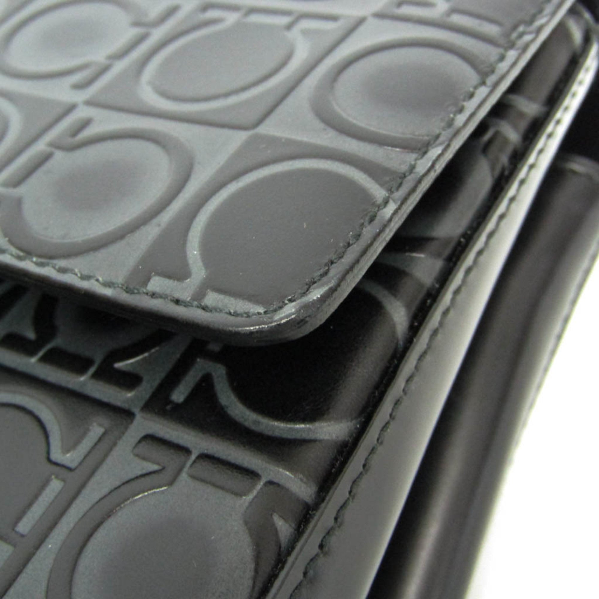 Salvatore Ferragamo Gancini · Embossed