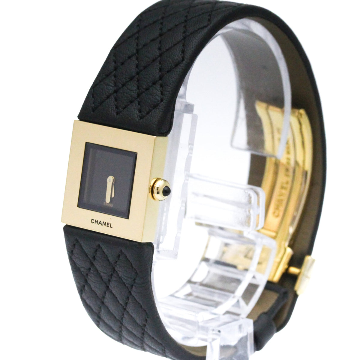 Chanel Matelasse · 18K Yellow Gold