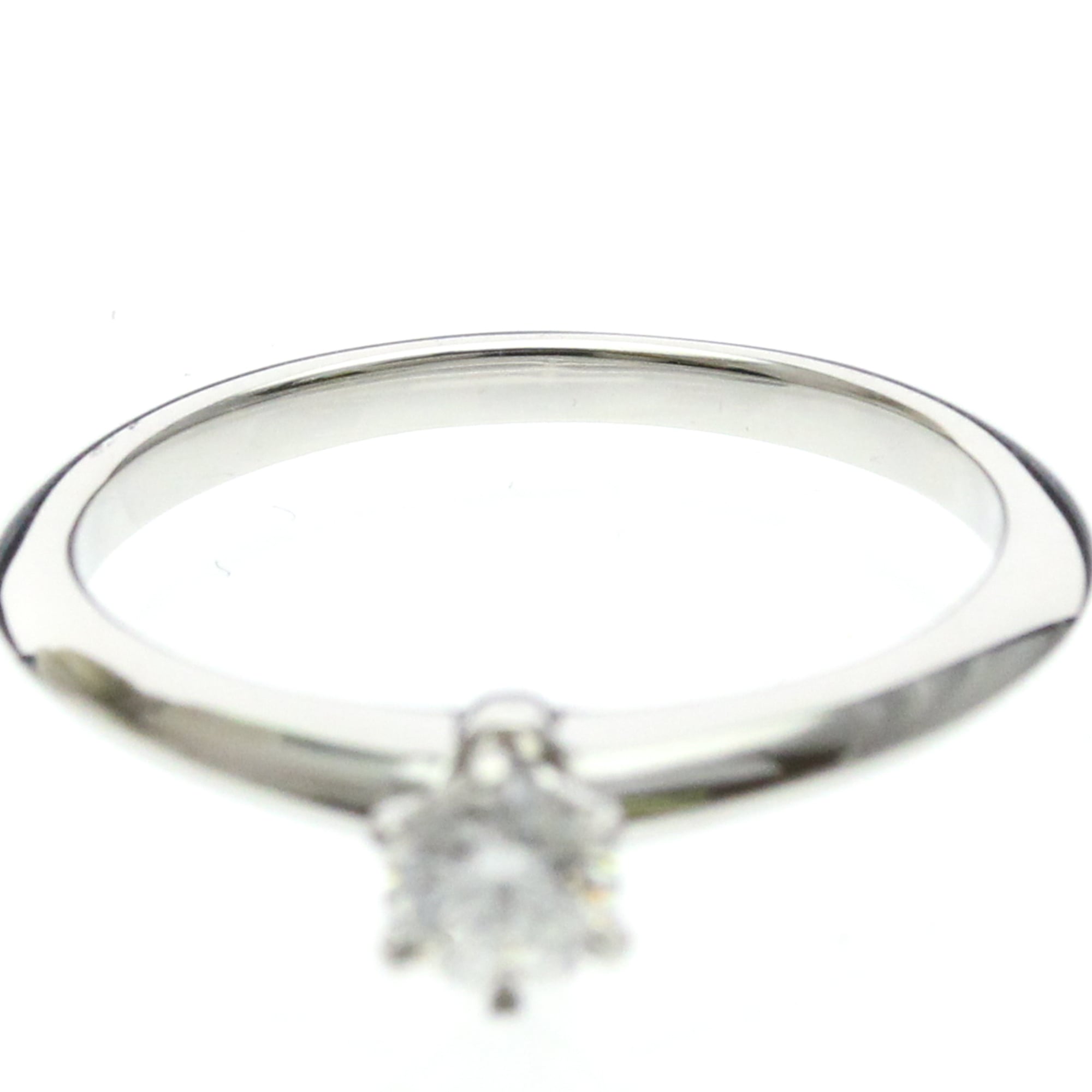 Tiffany Solitaire · Platinum · Diamond