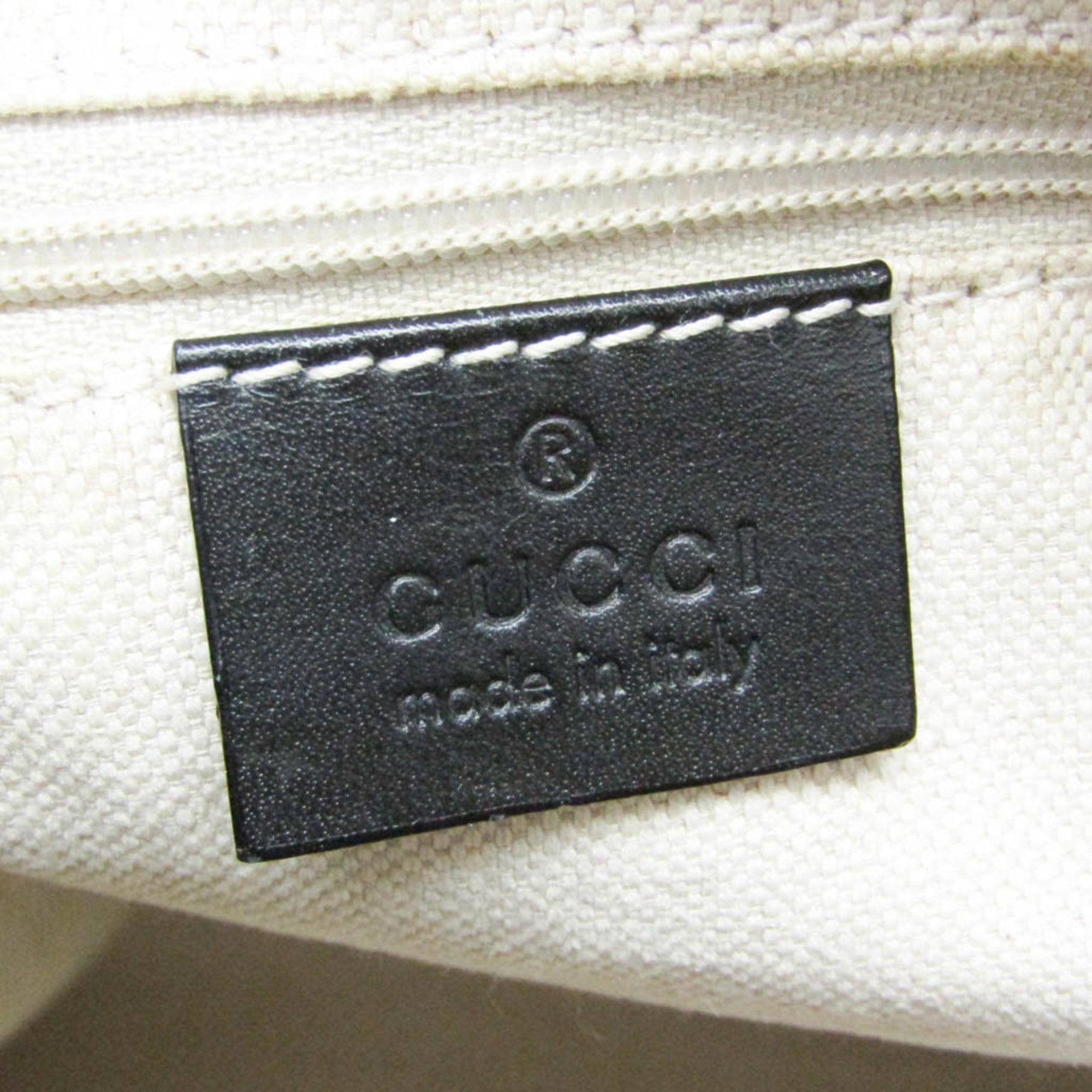 Gucci Sukey · Diamante Canvas