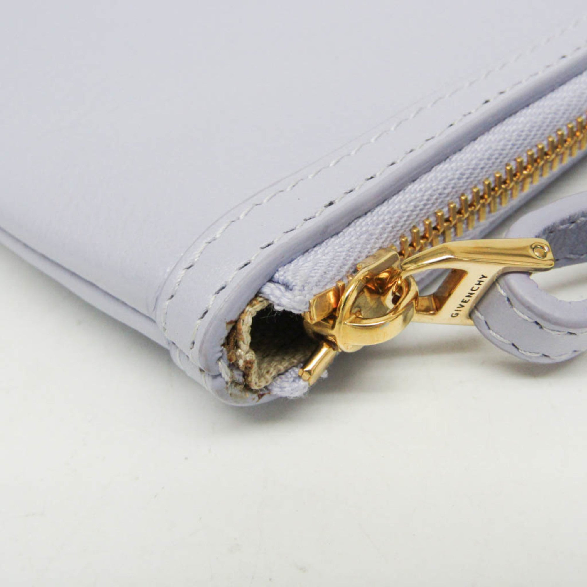 Givenchy Voyou · Zip Pouch · Leather