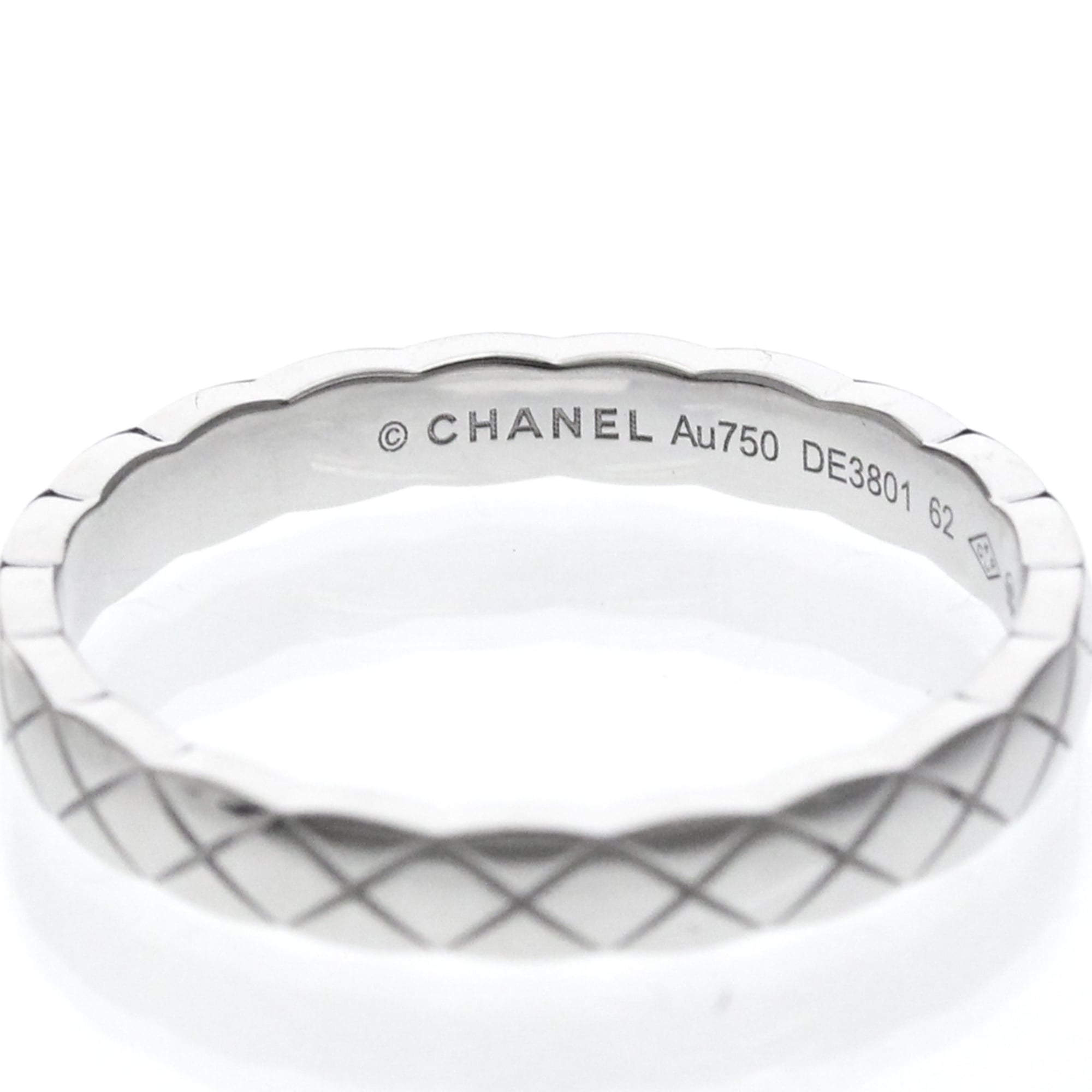 Chanel Coco Crush · 18K White Gold