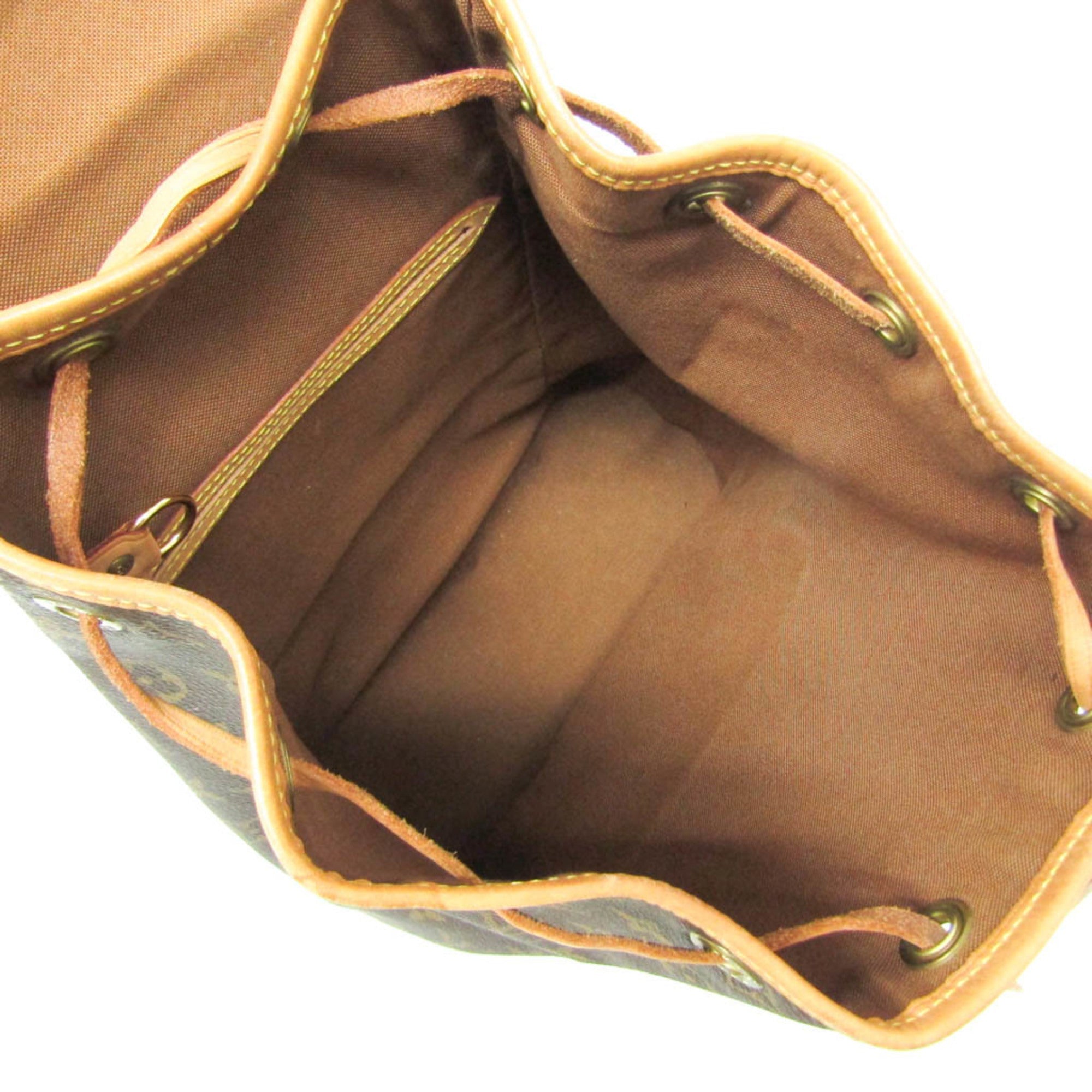 Louis Vuitton Montsouris MM · Monogram