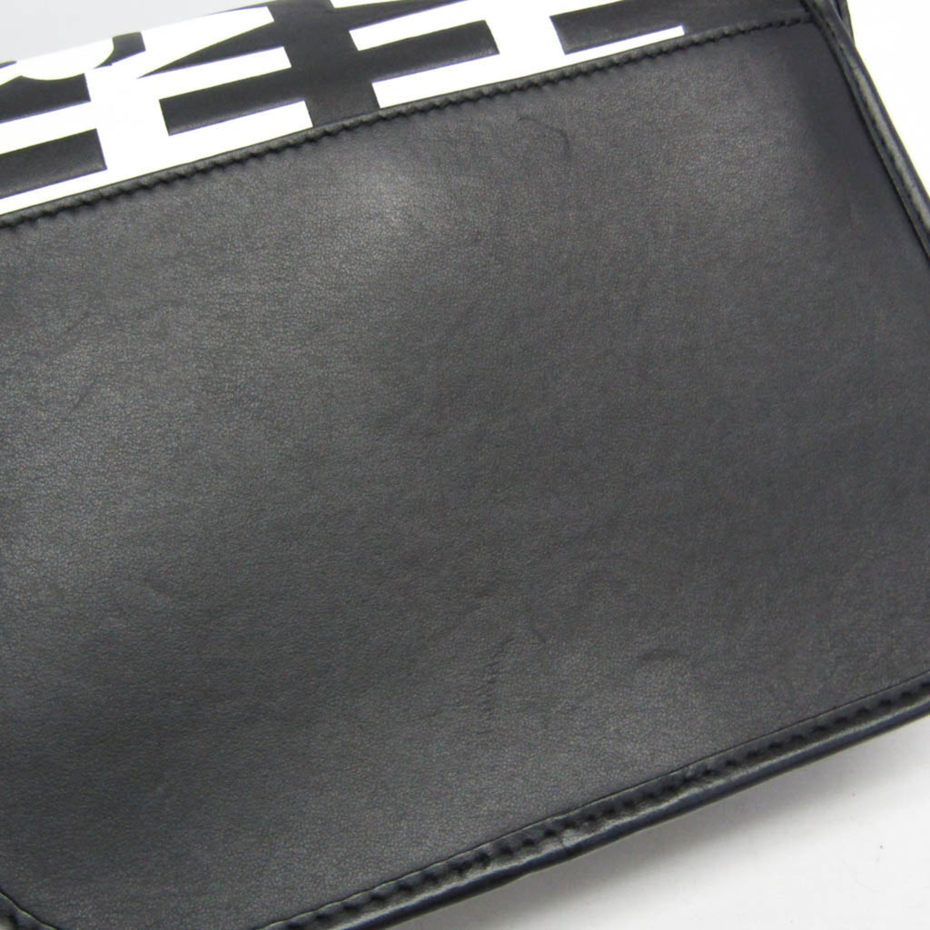 Burberry Universal Passport · Leather