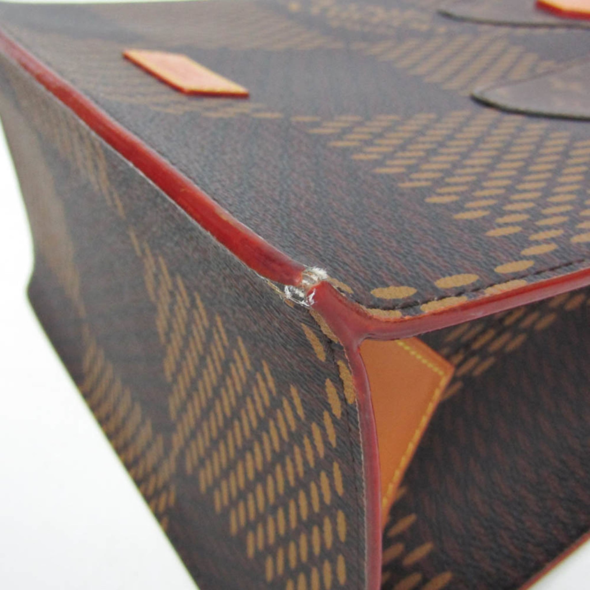 Louis Vuitton Abloh x NIGO · Damier Giant