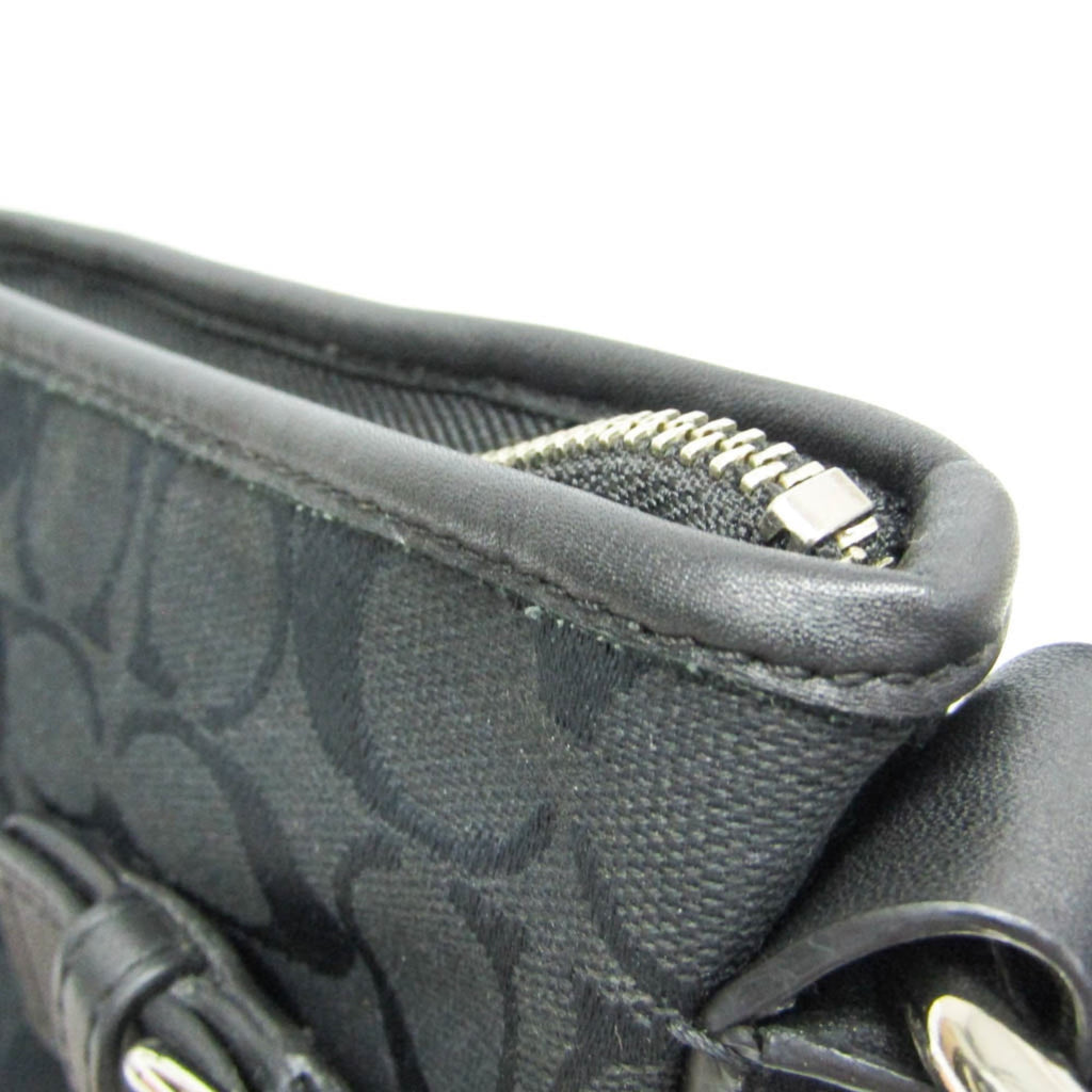 Coach Signature · Canvas & Leather