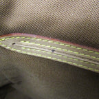 Louis Vuitton Montsouris MM · Monogram