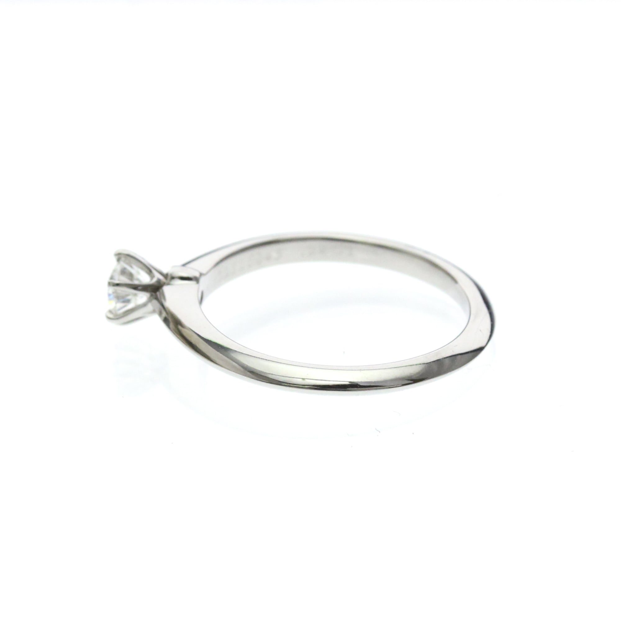 Tiffany Solitaire · Platinum · Diamond