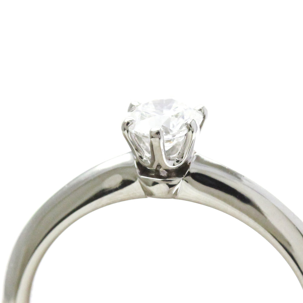 Tiffany Solitaire · Platinum · Diamond
