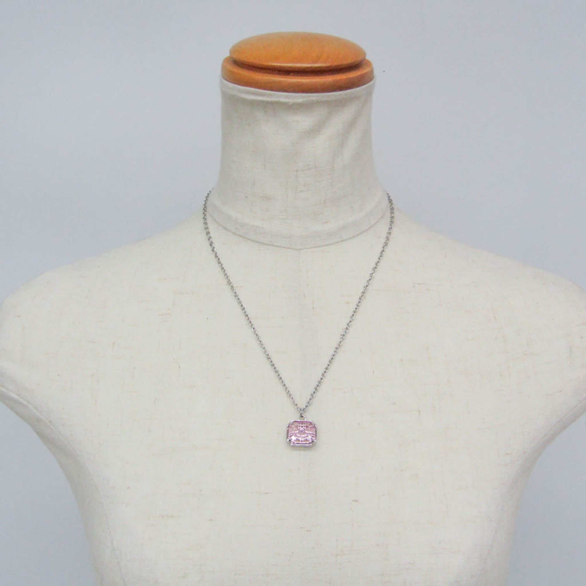 Vivienne Westwood Orb · Silver Pendant