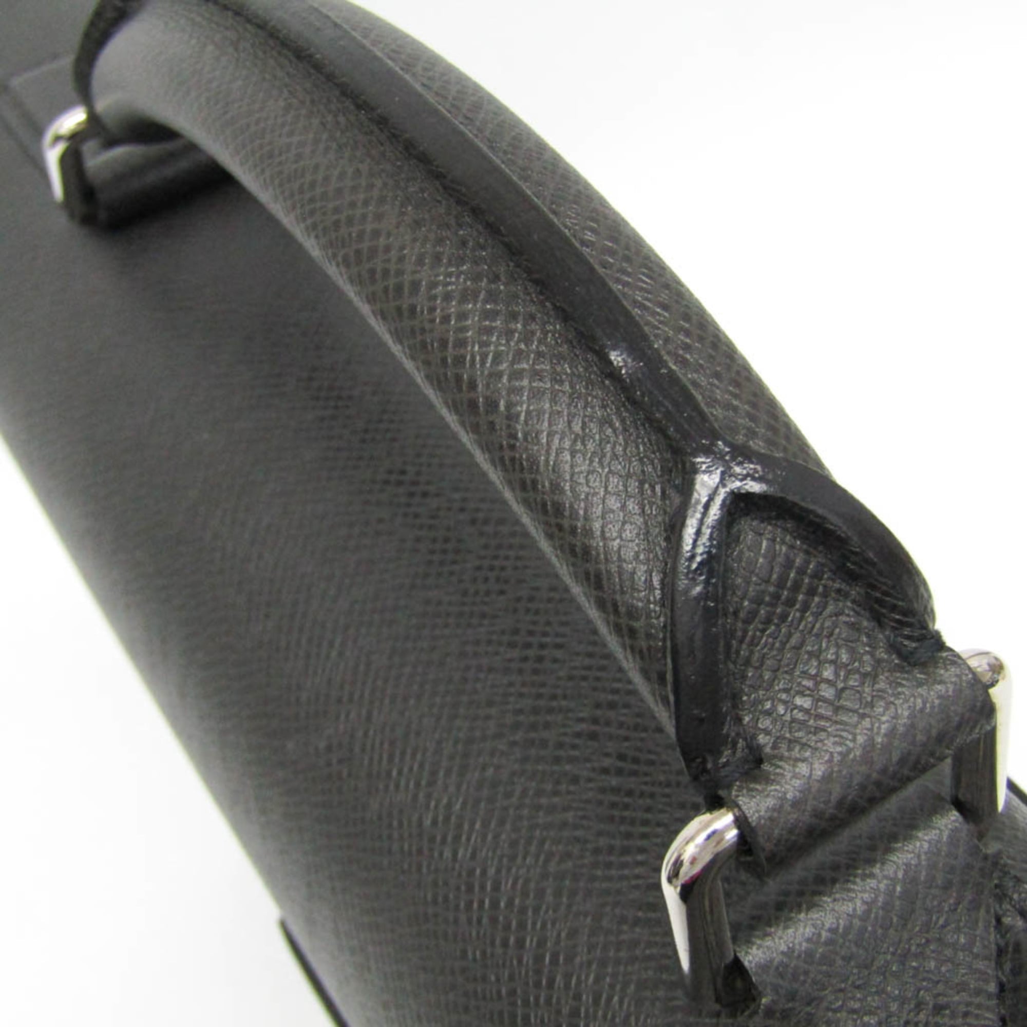 Louis Vuitton Neo Robusto 2 · Taiga