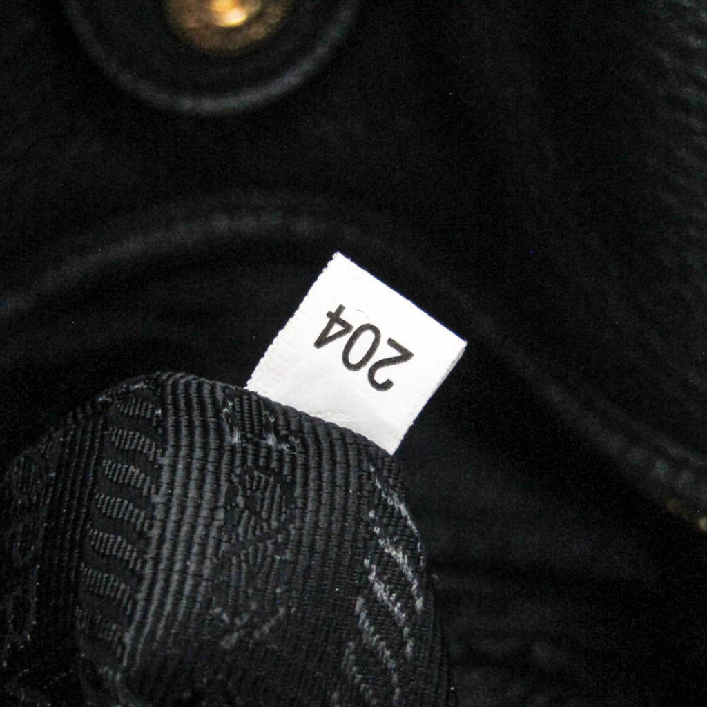 Prada Triangle Logo · Leather Tote