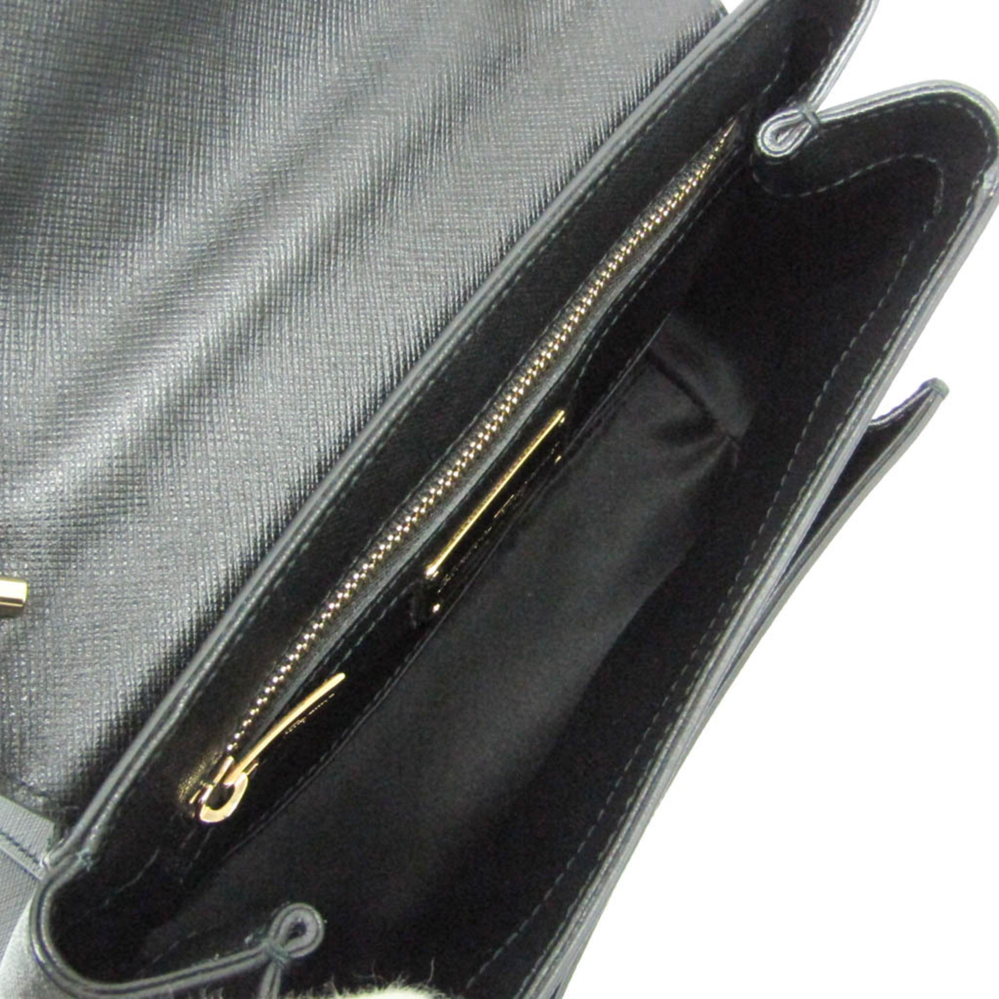 Salvatore Ferragamo Vara · Leather