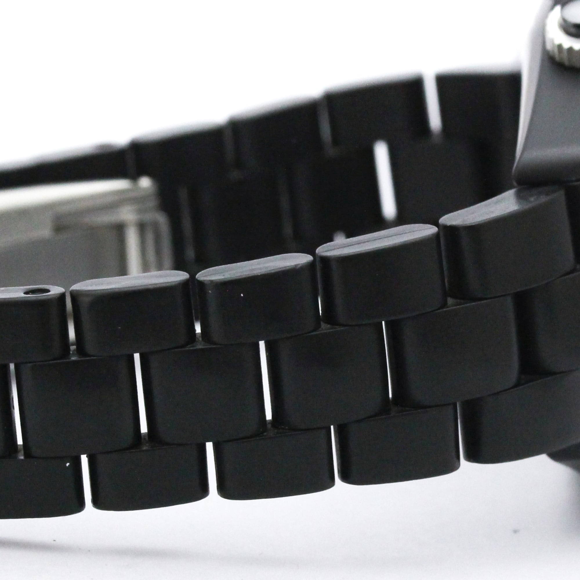 Chanel J12 Super Leggera · Ceramic · Automatic