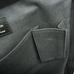Louis Vuitton Taiga Beluga · Shoulder Bag