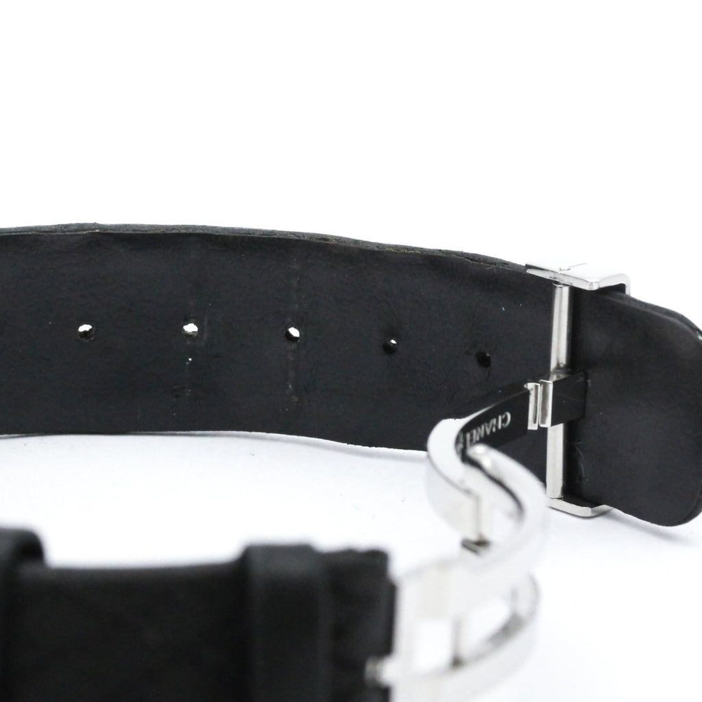 Chanel Matelasse · Steel · Quartz