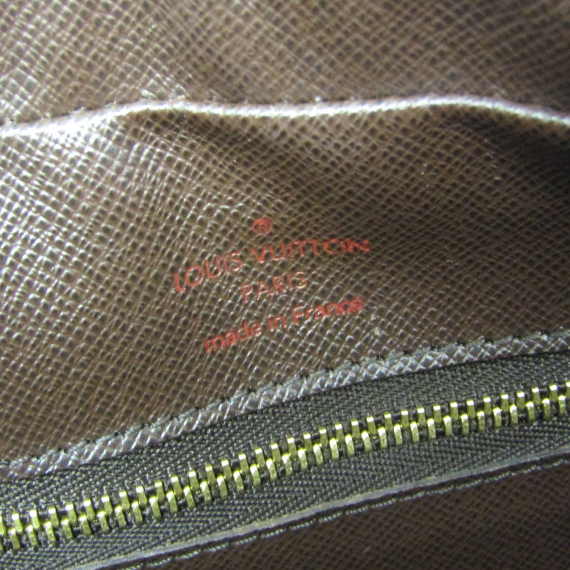 Louis Vuitton Nile · Damier Canvas
