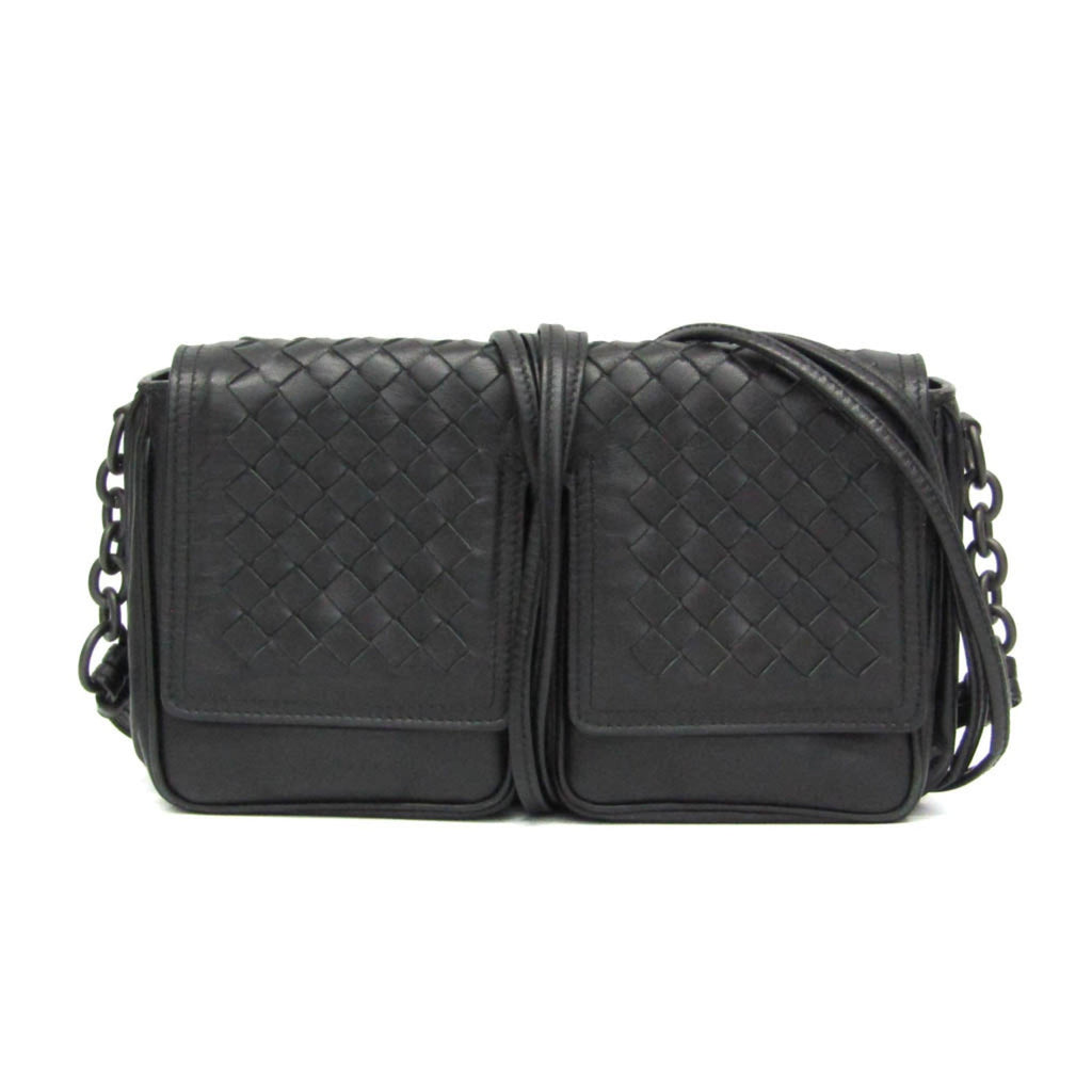 Bottega Veneta Intrecciato · Leather