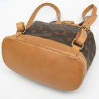 Louis Vuitton Montsouris MM · Monogram