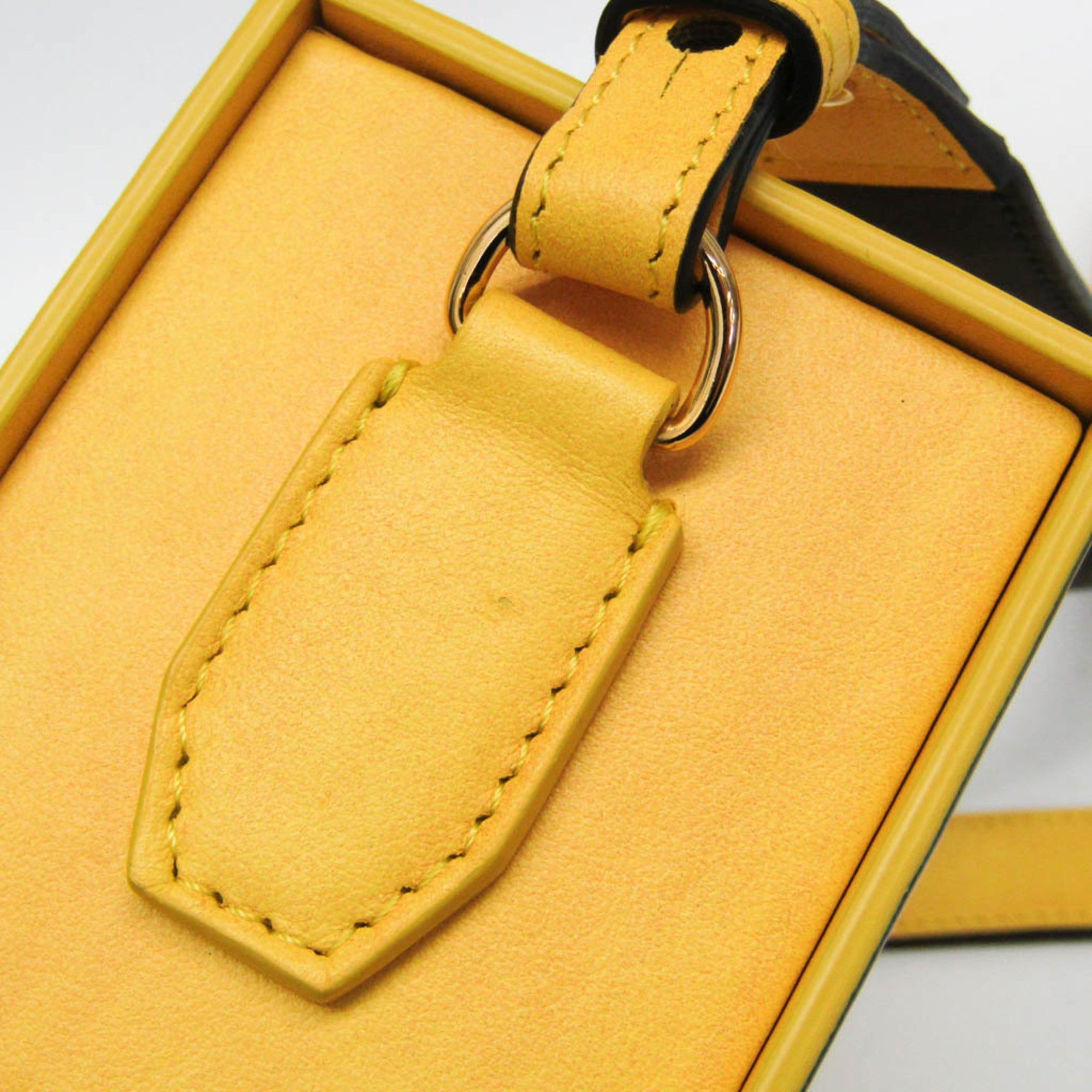 Fendi Box · Leather