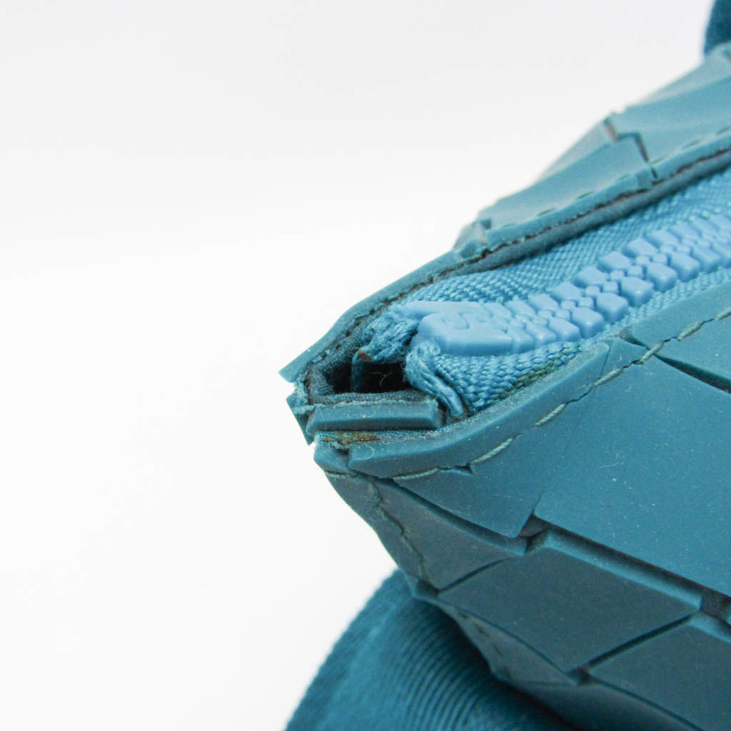 Bottega Veneta Intrecciato · Rubber Tote