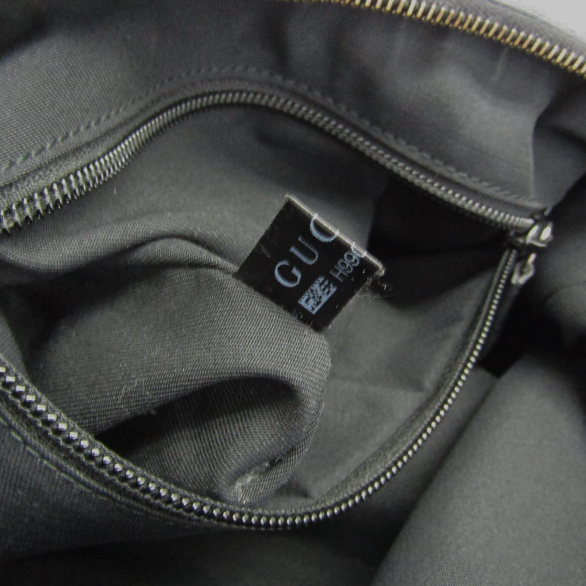 Gucci GG Canvas · Leather Shoulder Bag