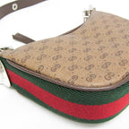 Gucci Mini Pouch · GG Supreme