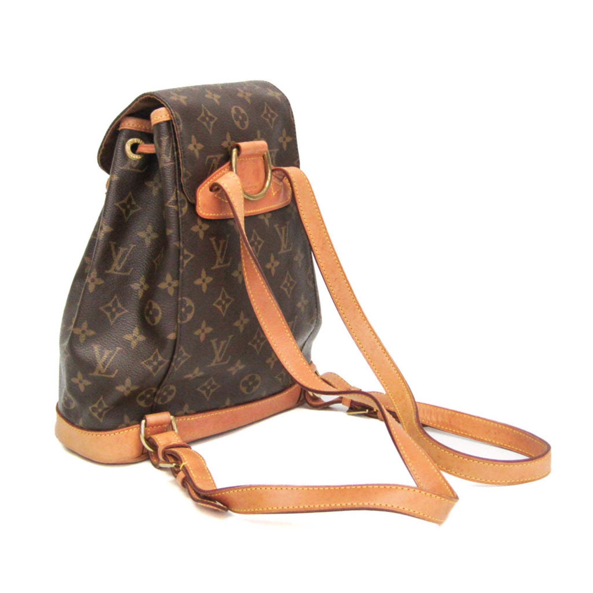 Louis Vuitton Montsouris MM · Monogram