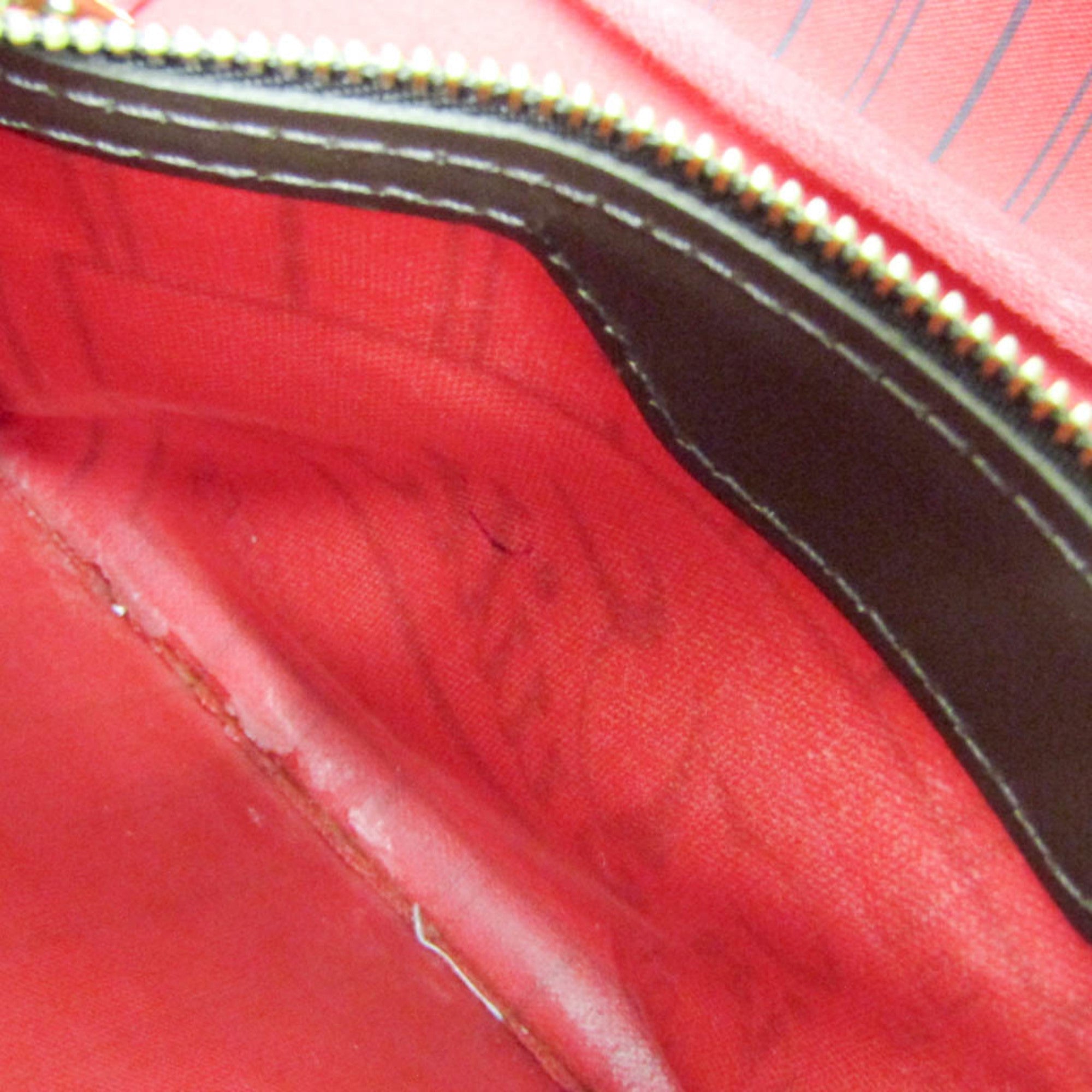 Louis Vuitton Damier Neverfull PM