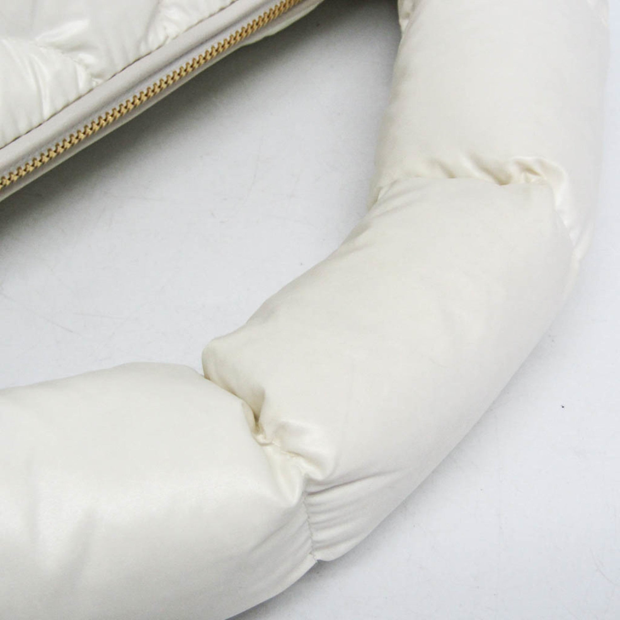 Moncler Delilah · Nylon