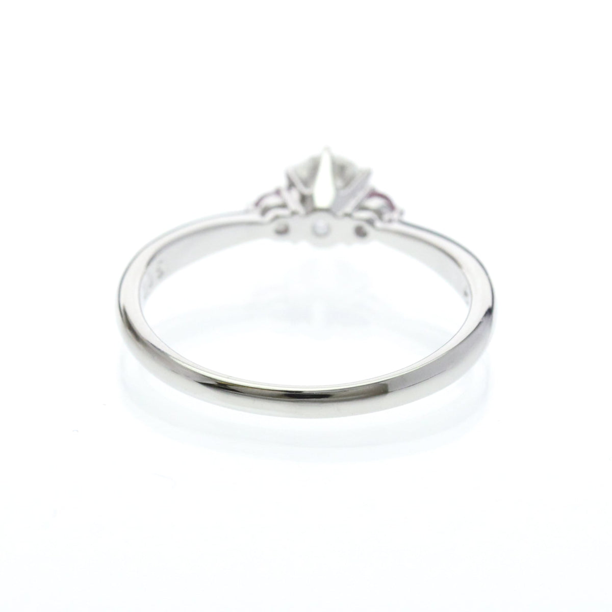 Tasaki Diamond · Platinum · Solitaire