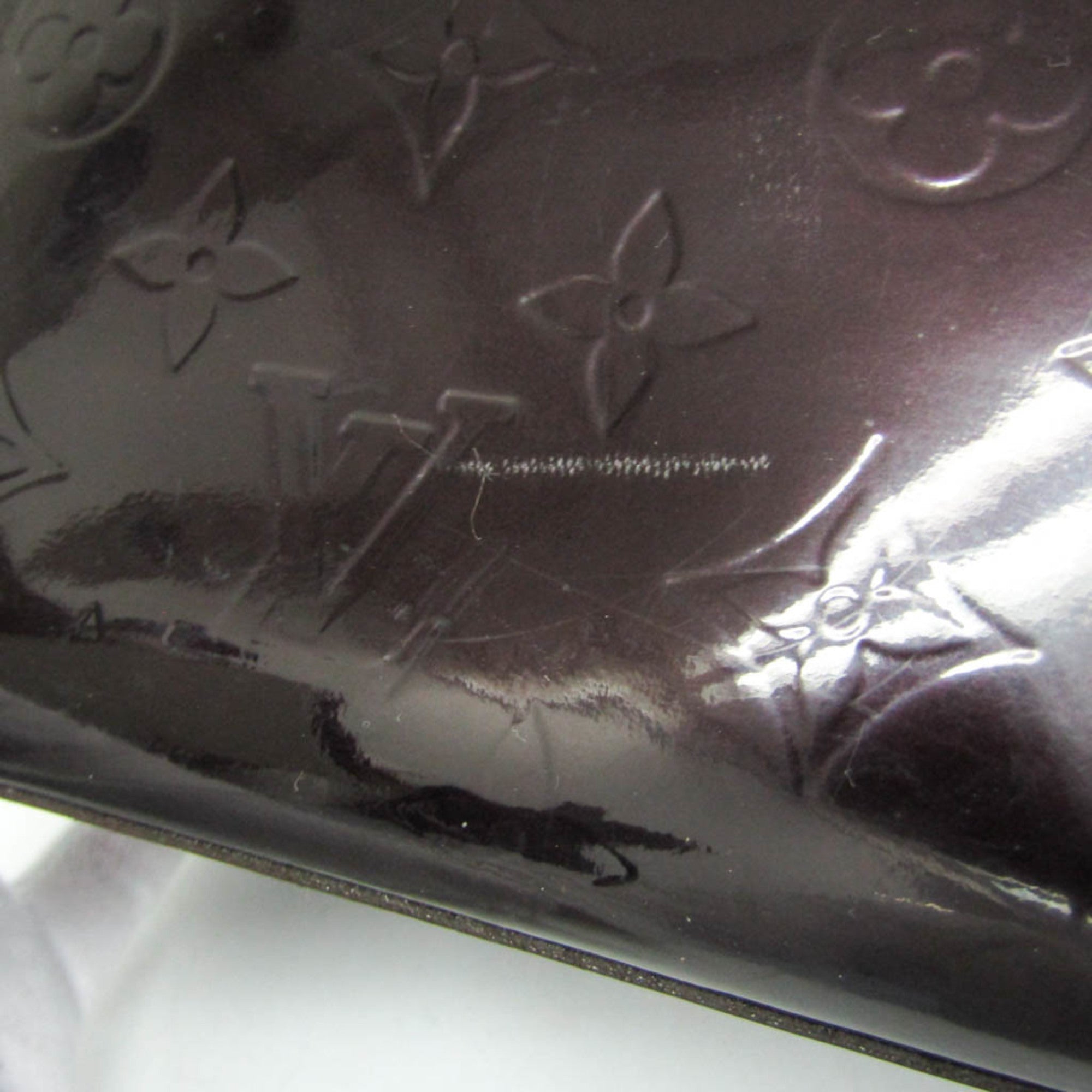 Louis Vuitton Wilshire PM · Vernis Amarante