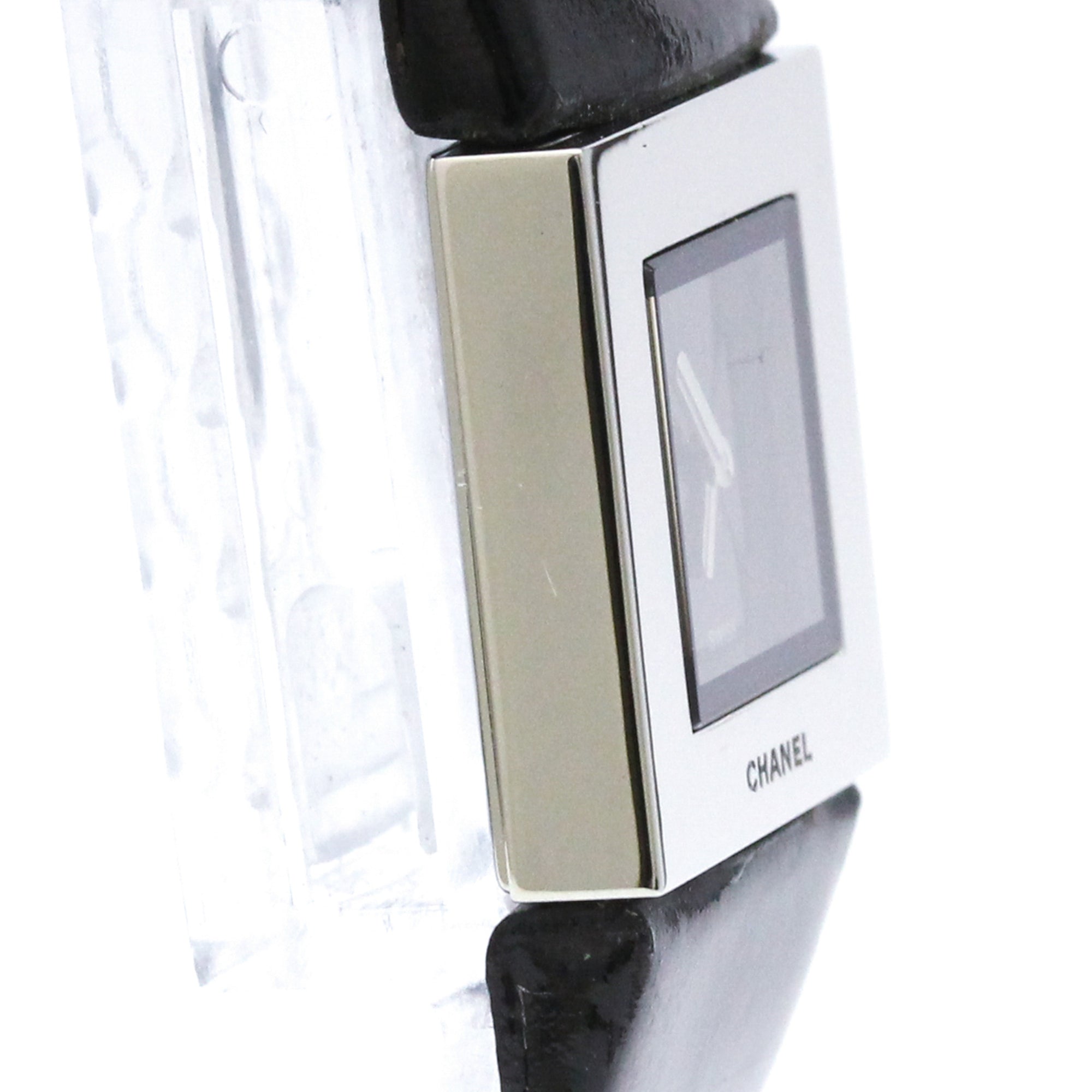 Chanel Matelasse · Steel · Quartz