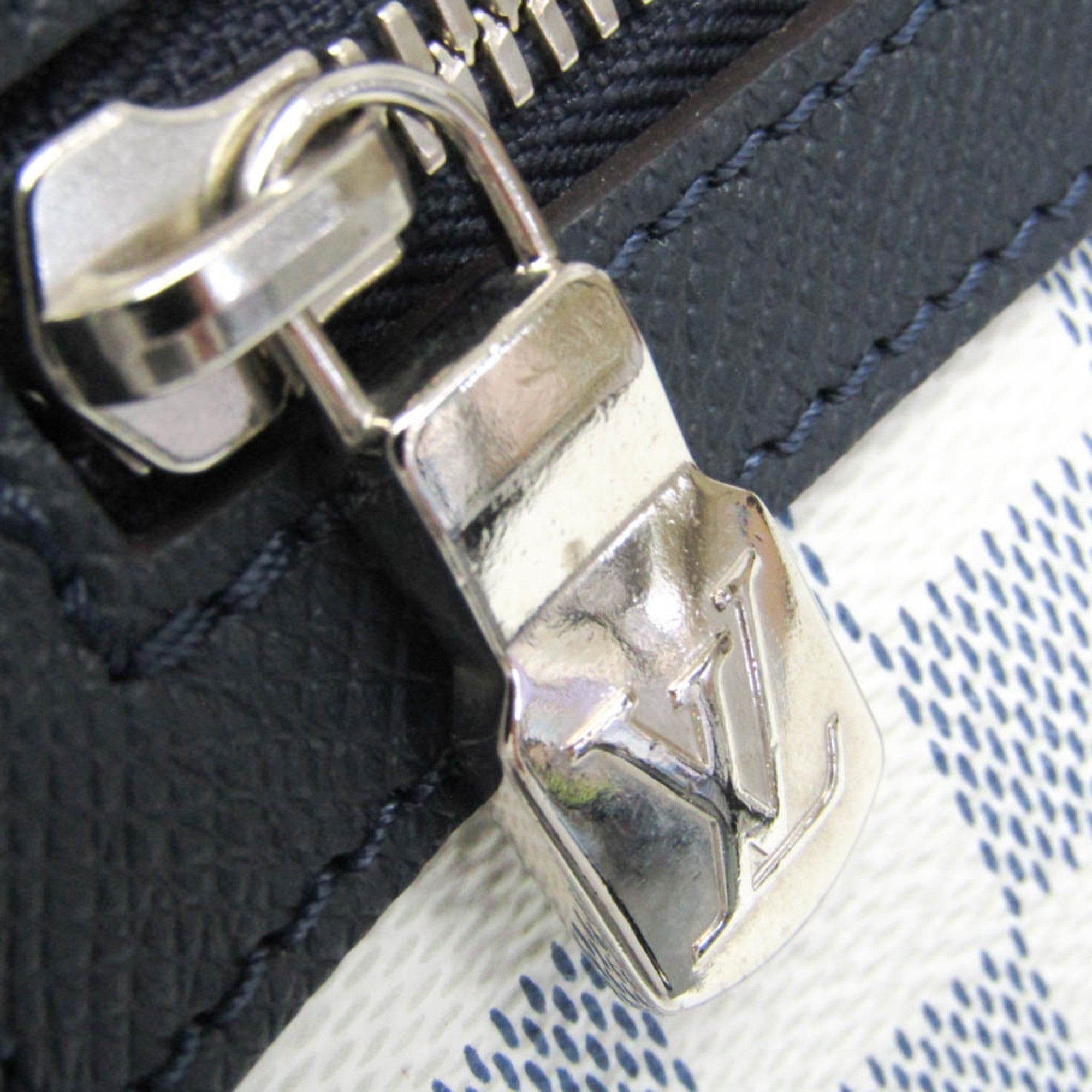 Louis Vuitton Damier Coast Matchpoint