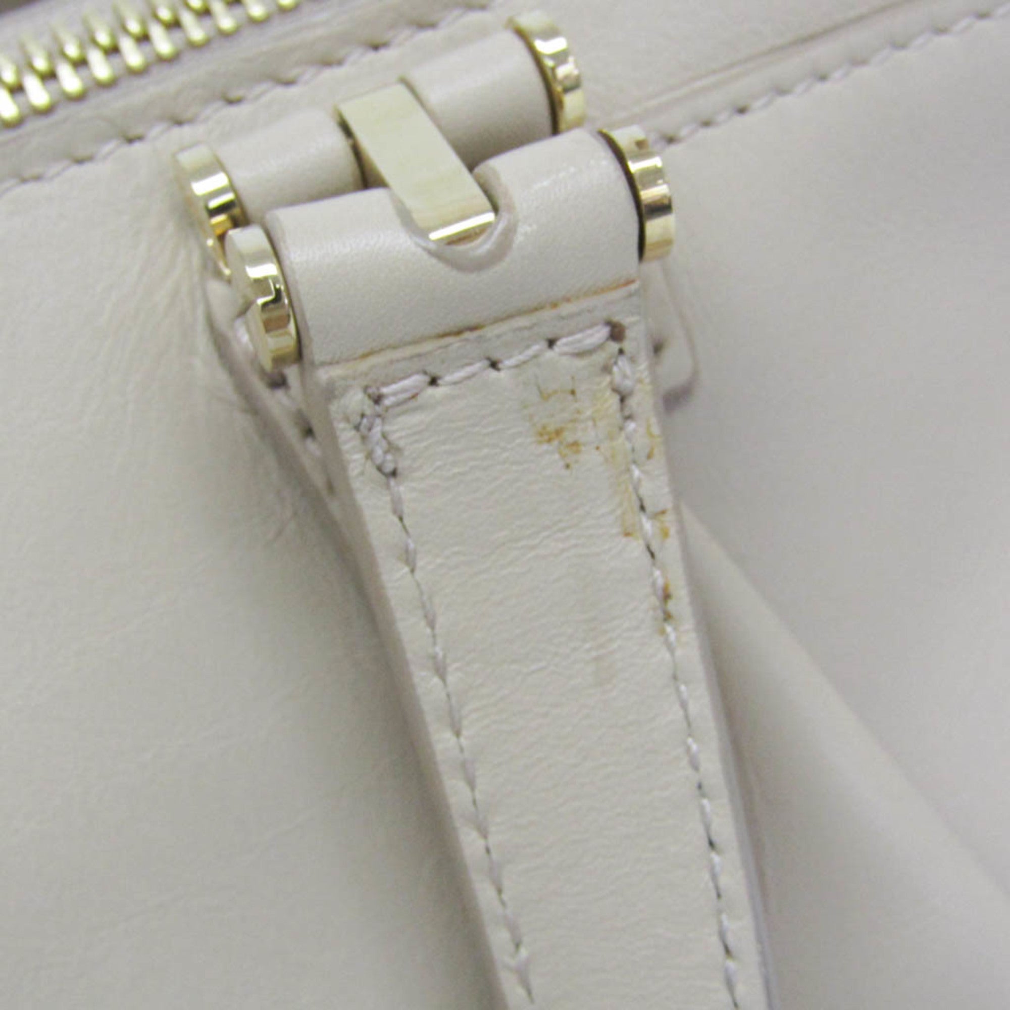 Salvatore Ferragamo Gancini · Leather