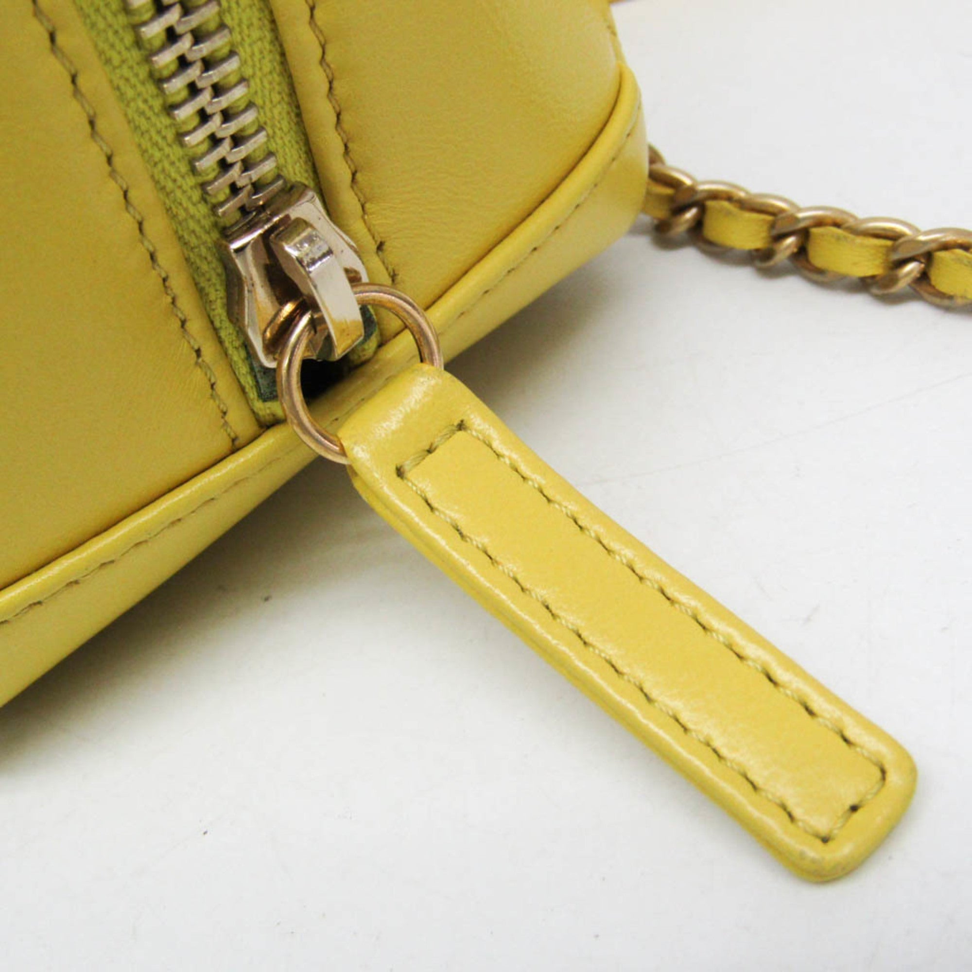 Chanel Chevron V-Stitch · Lamb Leather