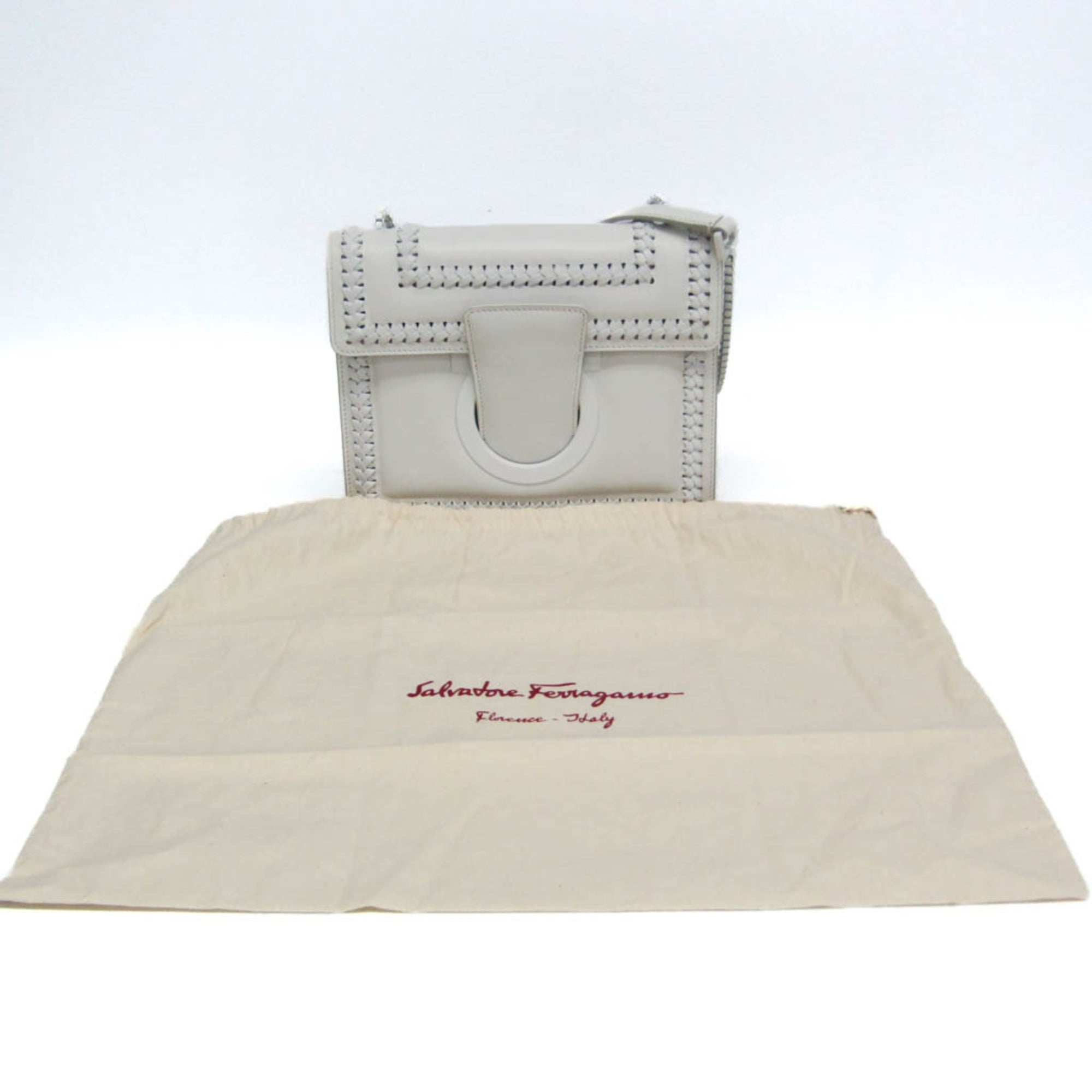 Salvatore Ferragamo Gancini · Leather