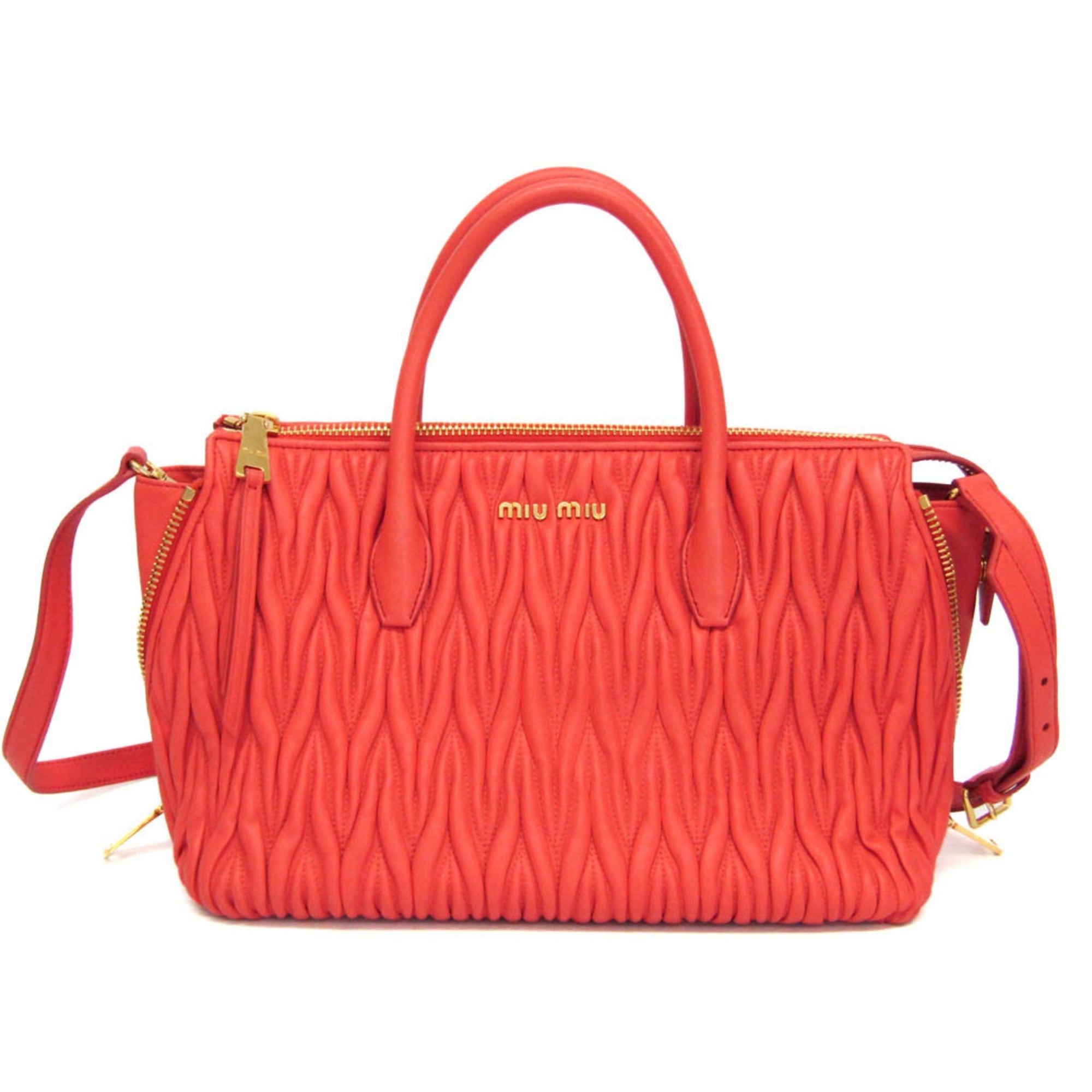 Miu Miu Matelassé · Leather