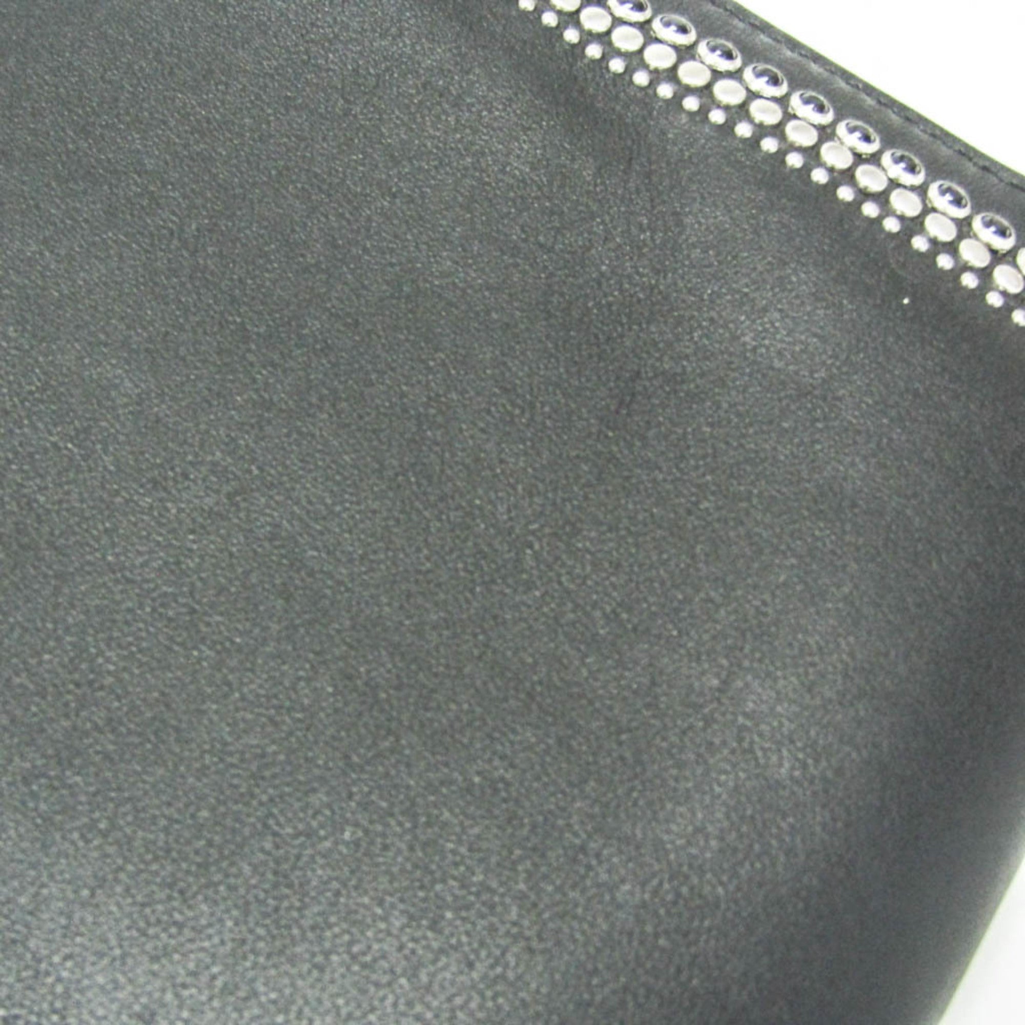 Valentino Garavani Rockstud · Leather Clutch