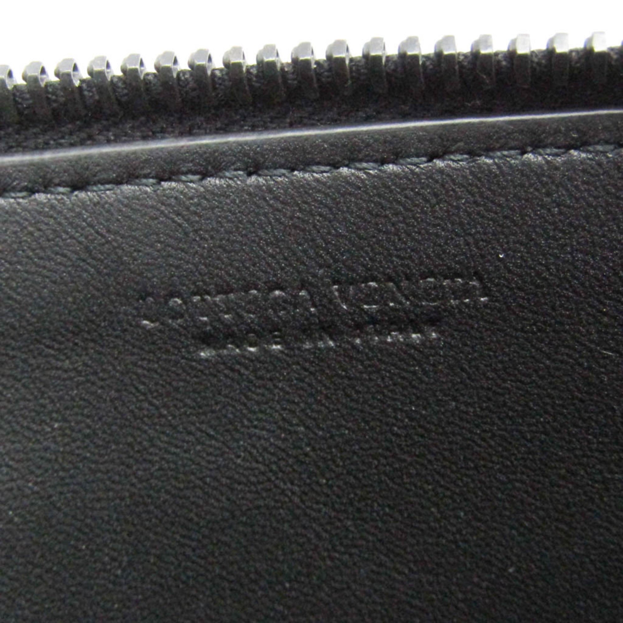 Bottega Veneta Intrecciato · Leather Clutch