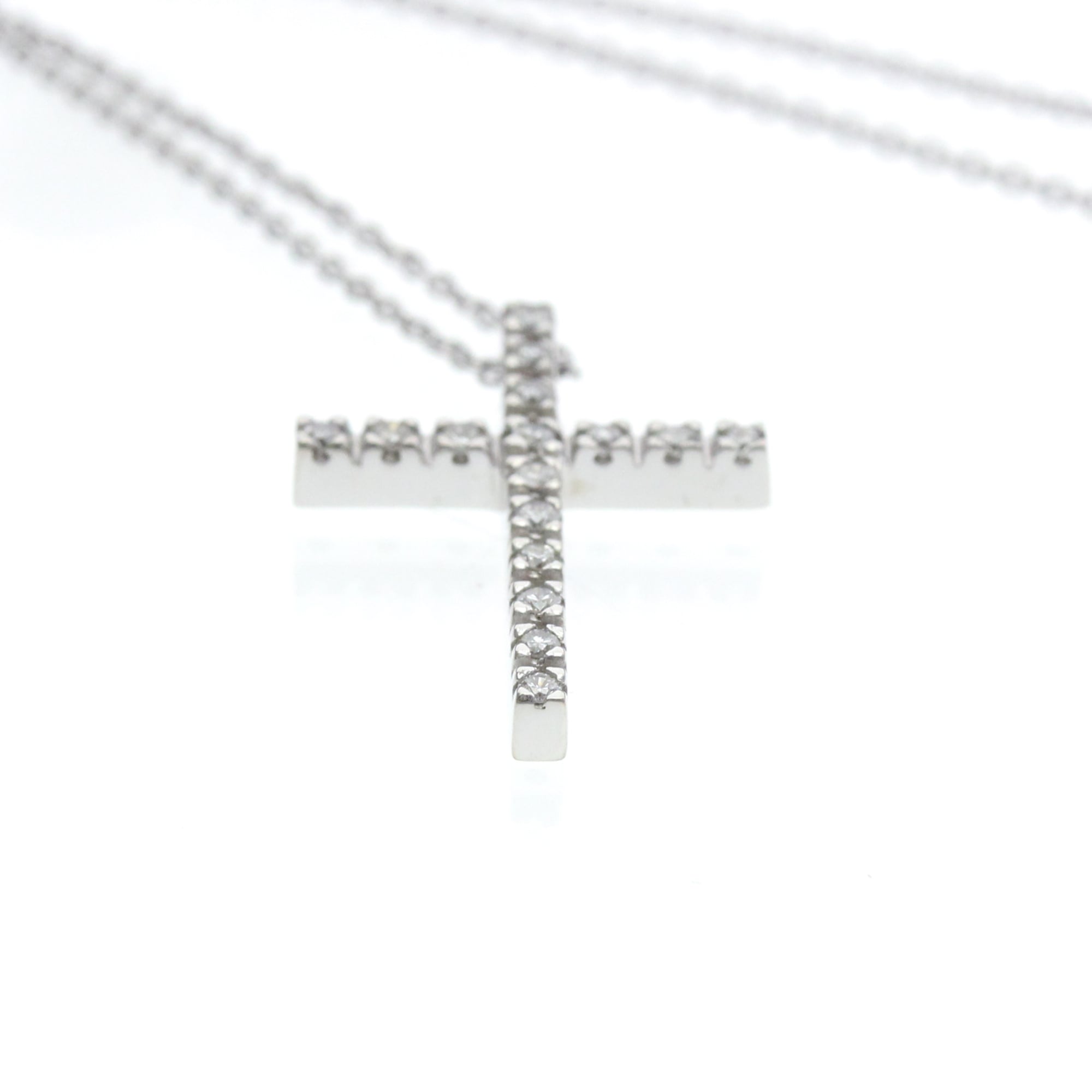 Star Jewelry Diamond Cross · 18K White Gold