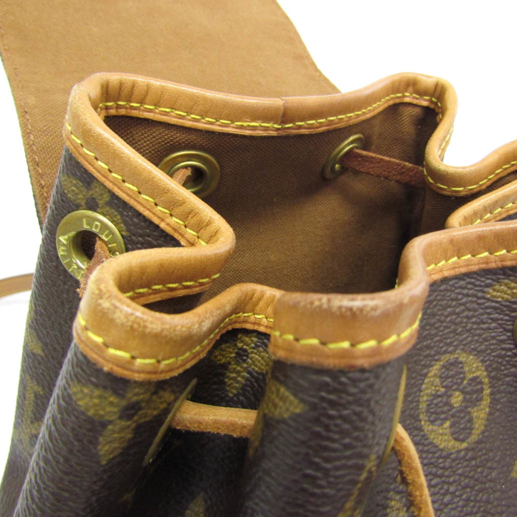 Louis Vuitton Mini Montsouris · Monogram