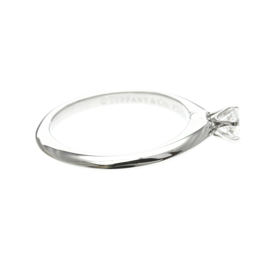Tiffany Solitaire · Platinum · Diamond