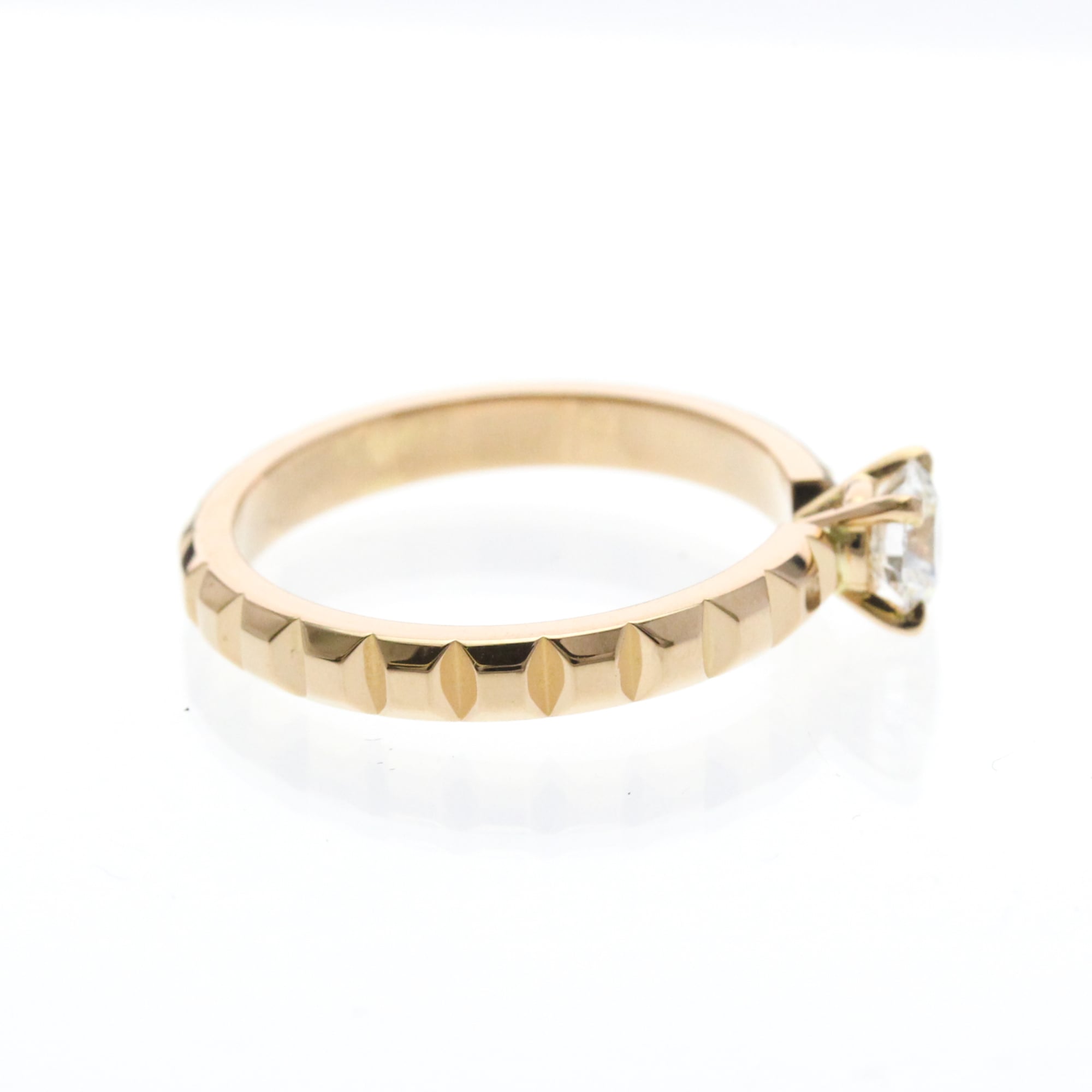 Boucheron Clou De Paris · Rose Gold · Diamond