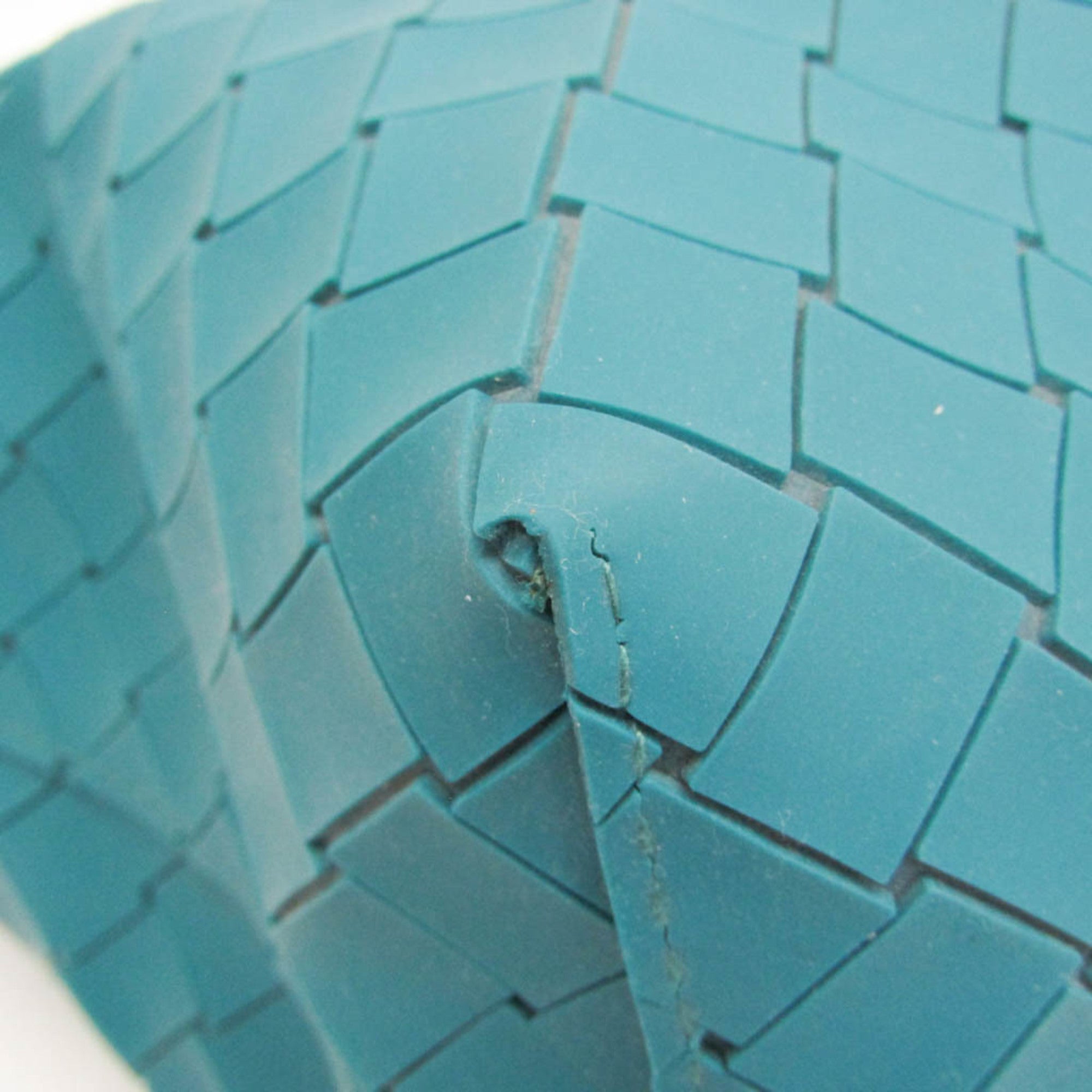 Bottega Veneta Intrecciato · Rubber Tote