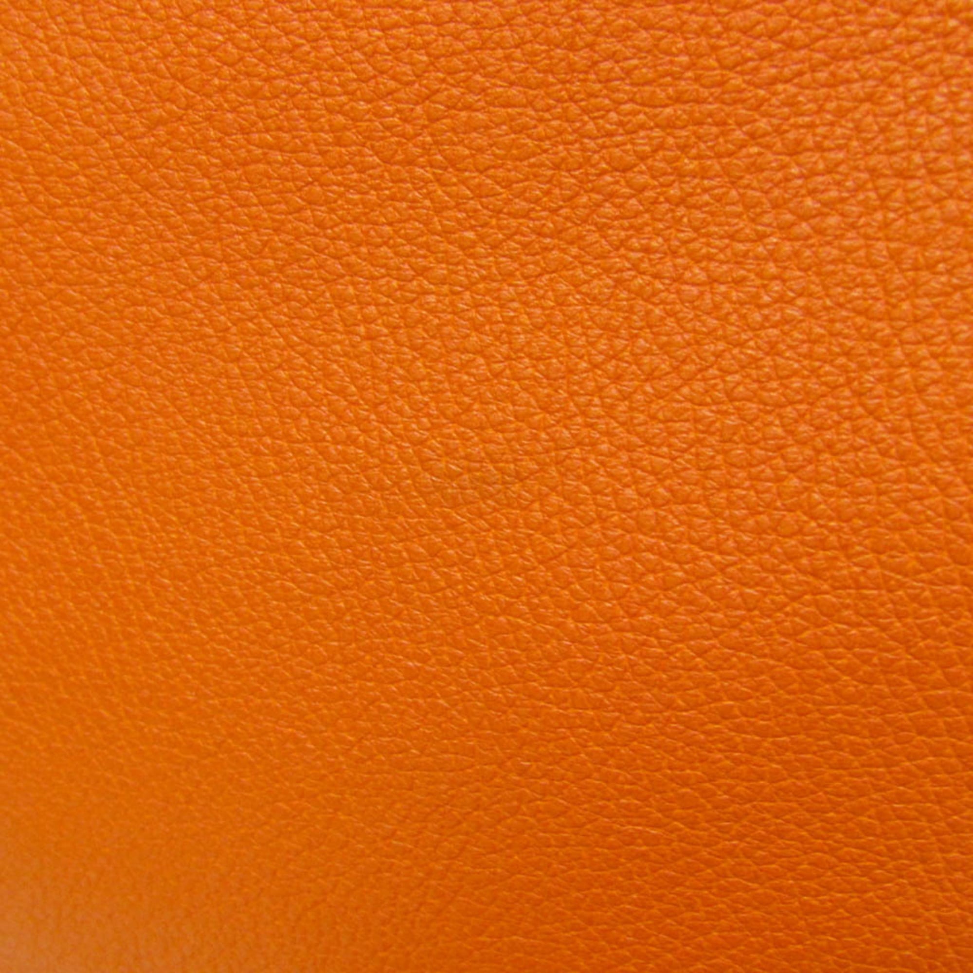 Gucci Logo Tote · Leather