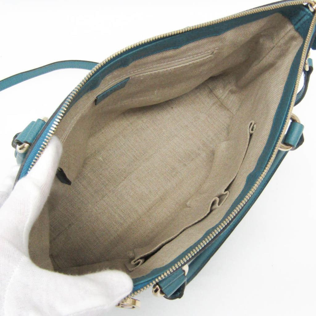 Gucci Interlocking G · Leather